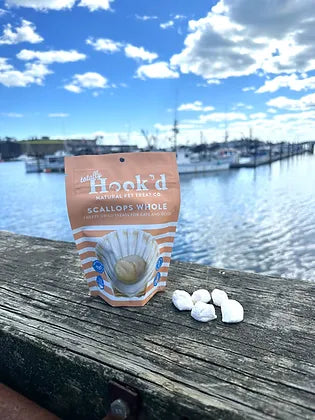 Totally Hook'd Freeze-Dried Scallops Treats for Dogs & Cats (1 oz)